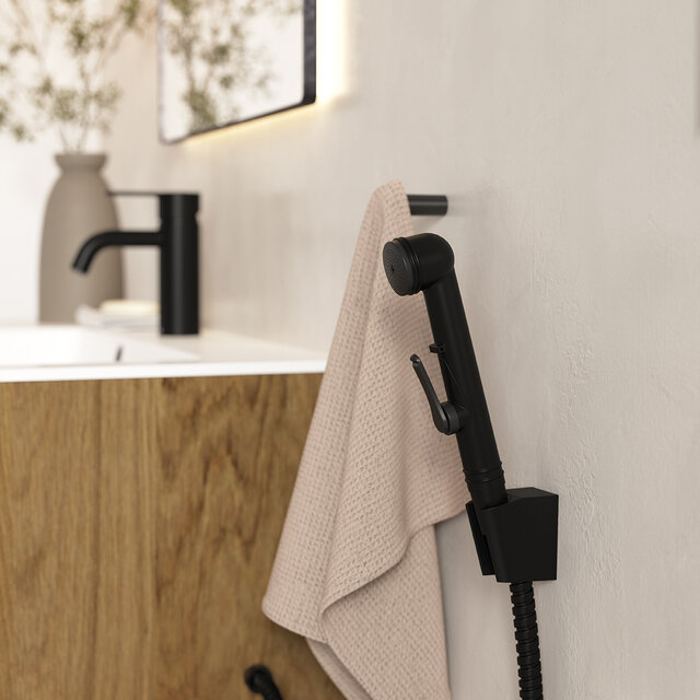 Damixa Silhouet Pesuallashana bidevarustein, mattamusta - Image 2